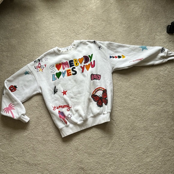 The Mayfair Group Somebody Love You Crewneck - Picture 5 of 5